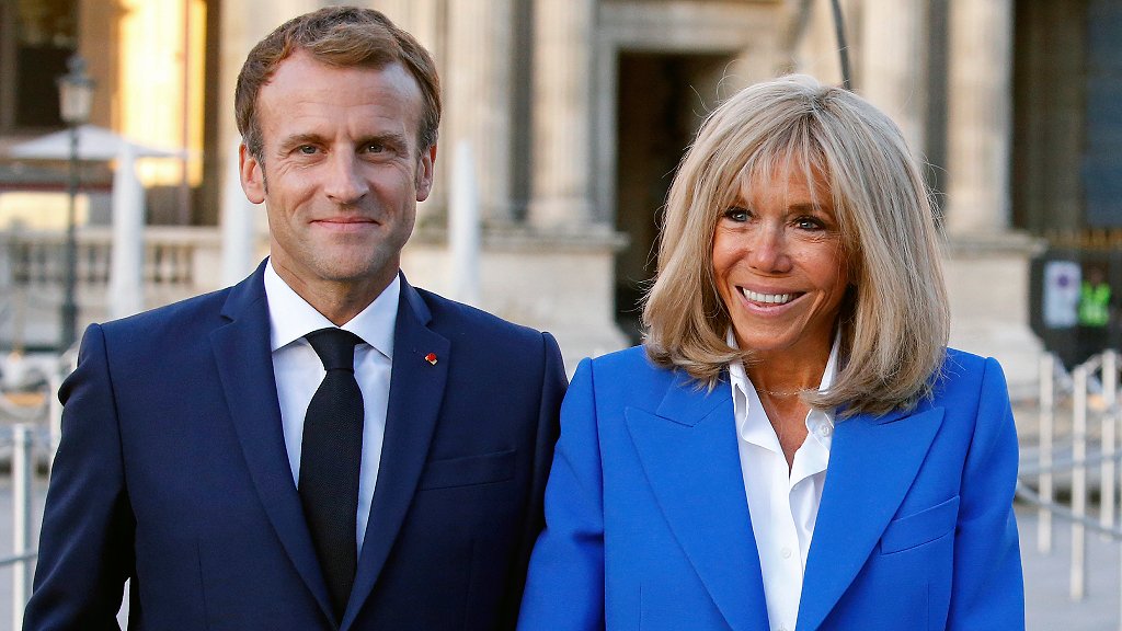 Emmanuel y Brigitte Macron