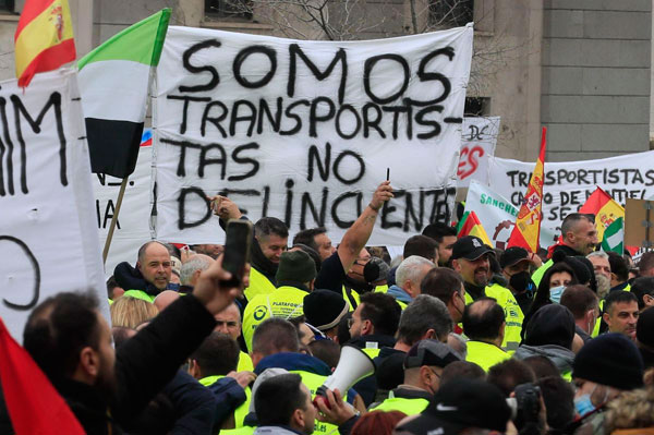 Transportistas protestan en Madrid / www.epe.es