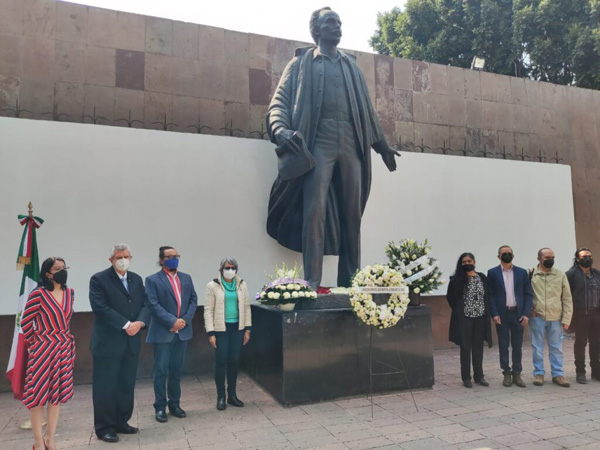 Homenaje a Martí en México.